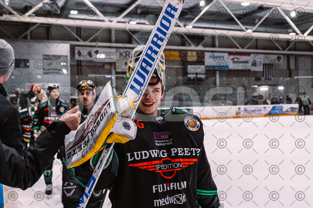 Alligators_vs_Passau_26_12_2025-101 | Höchstadt Alligators Fotogalerie: Eishockey-Action aus Franken. Professionelle Spielfotos, Portraits & Stadionbilder zum Download. Jetzt entdecken! - Realisiert mit Pictrs.com