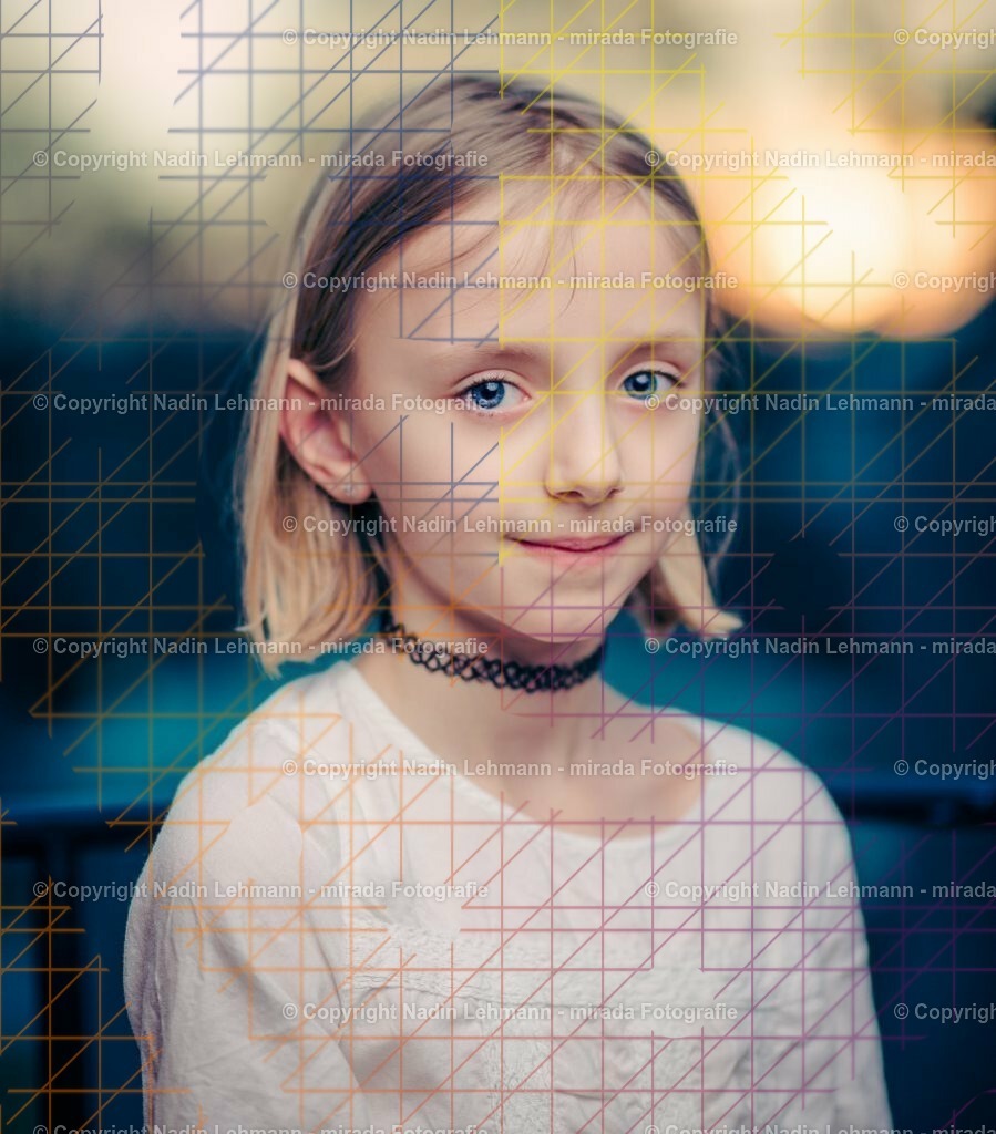 2-10-900-1025 | „Willkommen bei mirada Fotografie – Ihr Shop für professionelle Kindergarten- und Grundschulfotografie. Unvergessliche Erinnerungen für Kinder & Eltern. Jetzt entdecken!" - Realisiert mit Pictrs.com