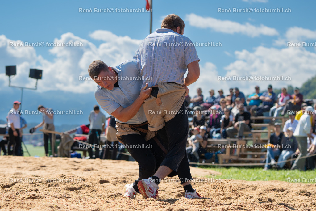 DSC08610 | René Burch leidenschaftlicher Fotograf aus Kerns in Obwalden.  Hier finden sie Sport, Landschaft und Natur Fotografie.
 - Realisiert mit Pictrs.com