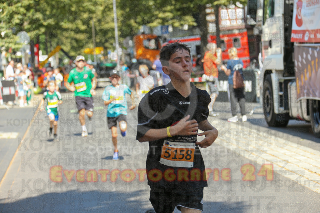 250621_1044_EX1_2322 | Sportfotografie im Rhein-Sieg Kreis, Köln, Bonn, NRW, Rheinland Pfalz, Hessen, etc. Unser Tätigkeitsfeld umfasst den Laufsport vom Volkslauf über den Marathon, Duathlon, Triathon bis zum Ultralauf wie Kölnpfad Ultra oder Schindertrail.