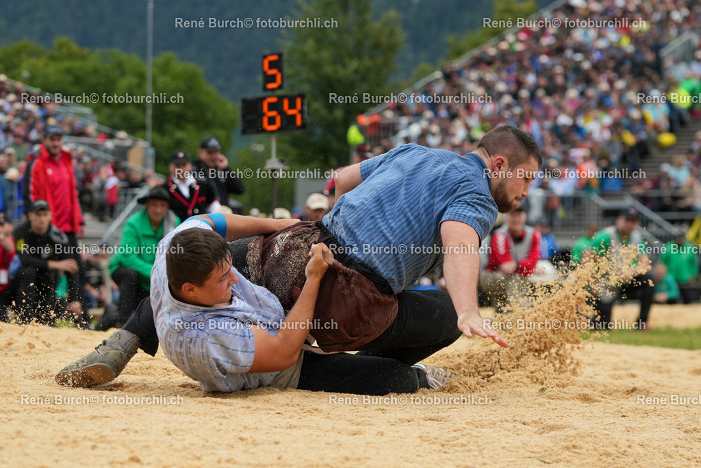 121 | René Burch leidenschaftlicher Fotograf aus Kerns in Obwalden.  Hier finden sie Sport, Landschaft und Natur Fotografie.
 - Realisiert mit Pictrs.com