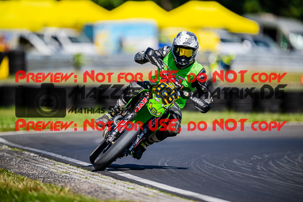 MaZZes_FotoMatrix_220702_1307 | S1