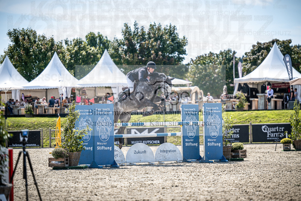 DOS_4425 | Entdecke hochwertige Reitturnierfotos von Foto Oger. Professionell, emotional und authentisch – jetzt Lieblingsmomente im Shop bestellen.Deutschlandweite Turnierfotografie. - Realisiert mit Pictrs.com