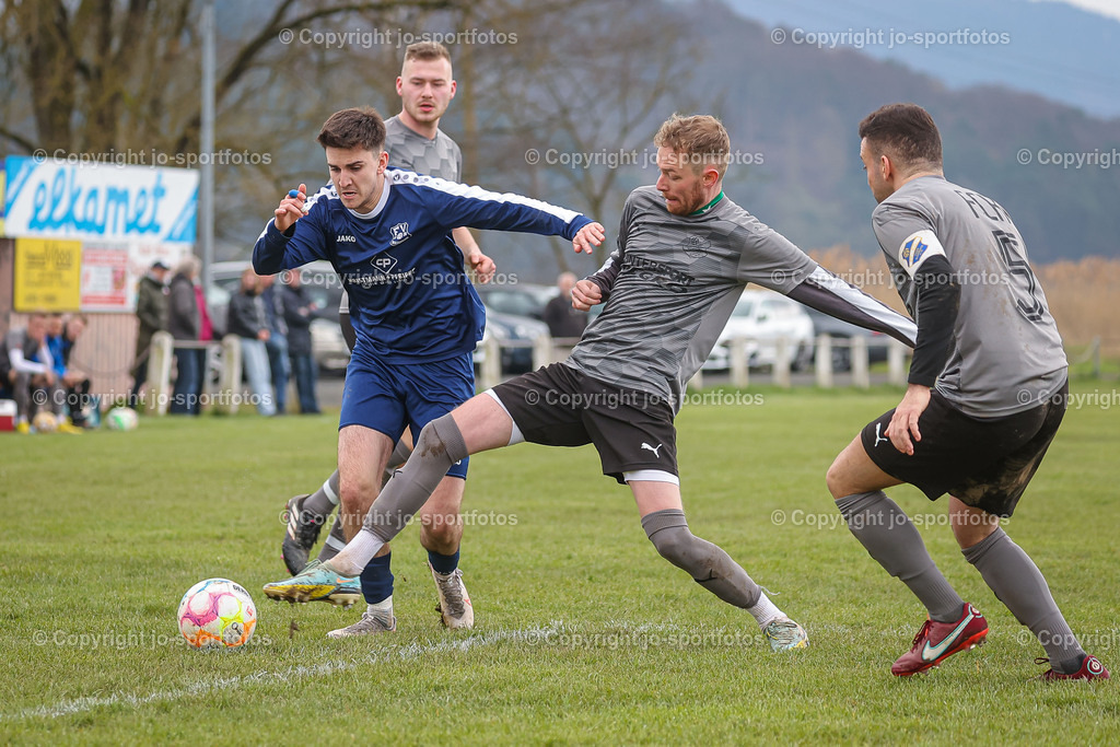 Kombach_Wiesenbach (103) | 08.04.2023; Kreisliga B Biedenkopf; Rasenplatz Kombach; FC Kombach - FV Wiesenbach; Ergebnis 4:4 (2:1)