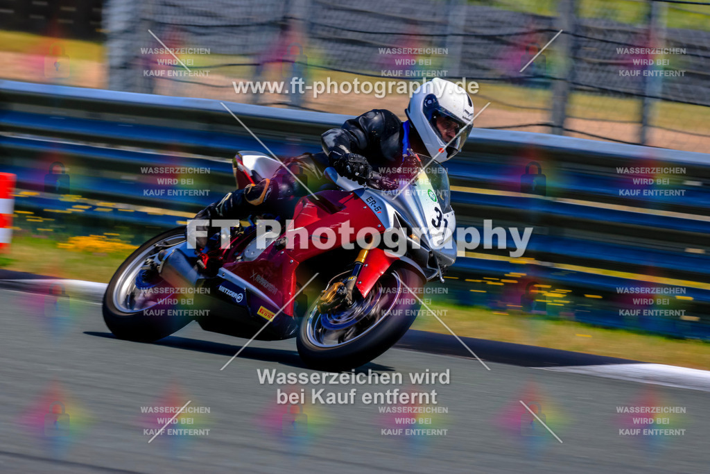 _TCM6261 | Hier findet Ihr Bilder von Touristenfahrten auf der Nürburgring Nordschleife oder von anderen Veranstaltungen die ich besucht habe. Viel Spass beim Durch Schauen 