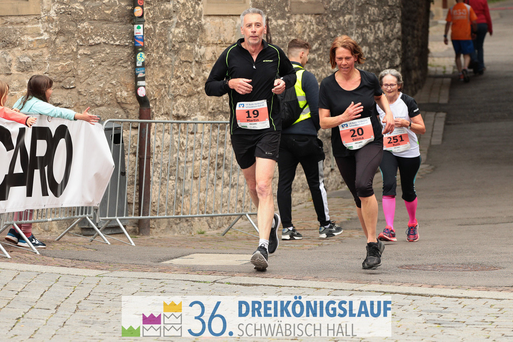 VR Bank Hauptlauf 10km | 3königslauf 2022 VR Bank Hauptlauf - Realisiert mit Pictrs.com