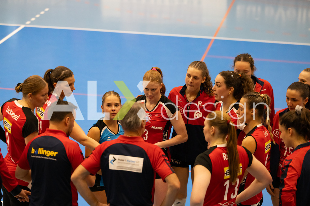 Volleyball I Frauen I Saison 2025-2026 I CEV Volleyball Challenge Cup 2026 | Women I 16th Finals I VC Kanti Schaffhausen - TJ Ostrava I 03.12.2025 | Hochwertige Sportfotos kaufen & lizenzieren für Medien, Vereine, Agenturen & Sportler:innen. Entdecke professionelle Sportfotografie im Bildshop von Alexander Franzen. - Realisiert mit Pictrs.com