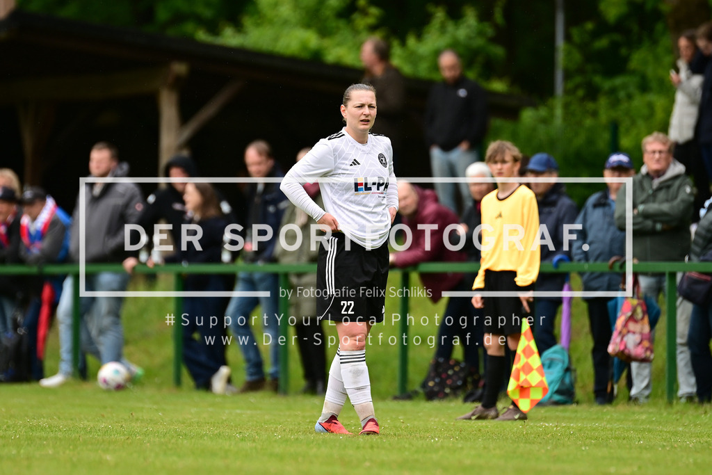 Fußball I Frauen I Saison 2025-2026 I Niedersachsen-Pokal I Halbfinale I FC Jesteburg-Bendestorf - SV TiMoNo I 188418 | Der Sportfotograf. - Realisiert mit Pictrs.com