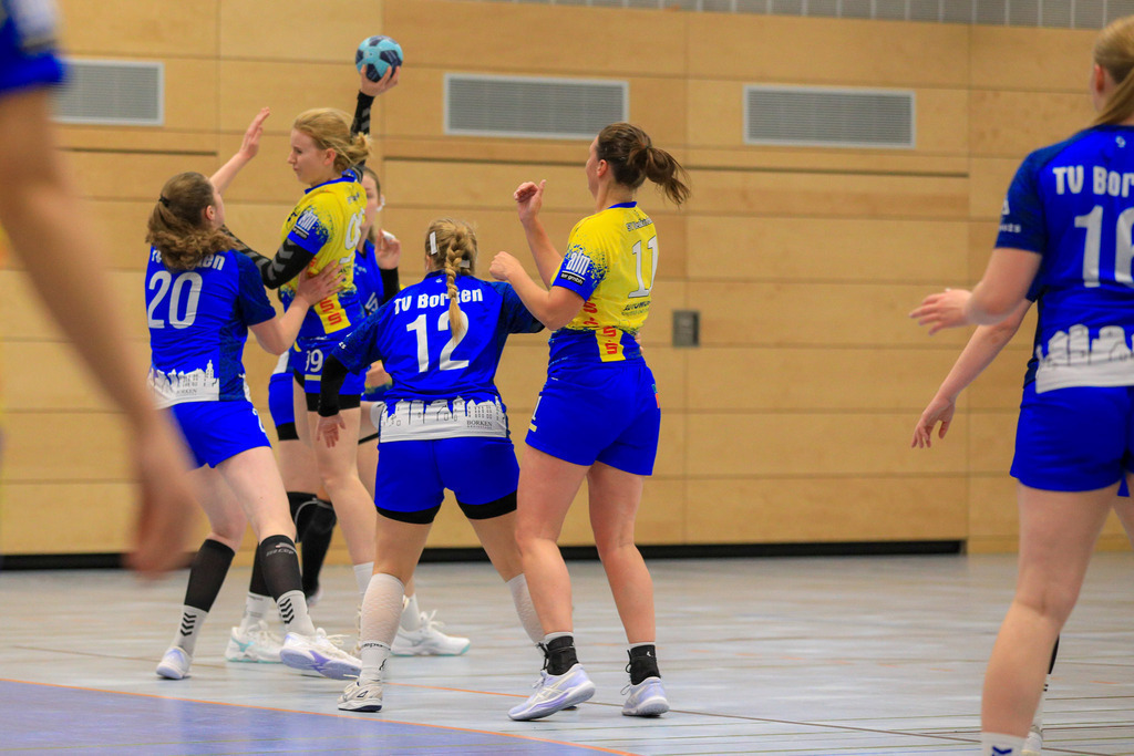 TvBorkenIII_SVN_161125_105 | Bildergalerie von Sport-Ereignissen aber auch von weiteren spannenden Dingen - nicht nur vom Niederrhein. In Anlehnung an den bekannten Spruch von Hanns Dieter Hüsch heißt das Motto: "Niederrhein ist überall".  - Realisiert mit Pictrs.com