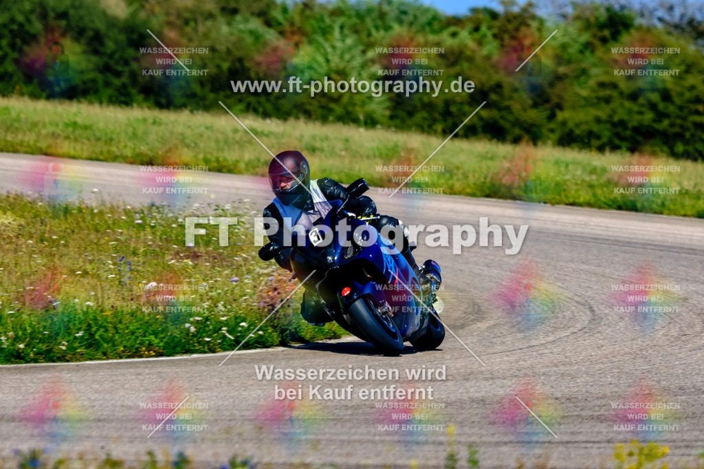 003-3238 | Hier findet Ihr Bilder von Touristenfahrten auf der Nürburgring Nordschleife oder von anderen Veranstaltungen die ich besucht habe. Viel Spass beim Durch Schauen 