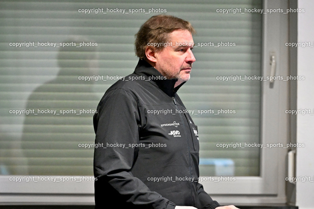 SCO Sprengnetter Bodensdorf vs. SU Sparkasse Kufstein  | Ritzinger Werner SCO Bodensdorf Funktionär, SCO Sprengnetter Bodensdorf vs. SU Sparkasse Kufstein , SCO Sprengnetter Bodensdorf vs. SU Sparkasse Kufstein am 08.02.2026 in Bodensdorf (SCO Sportheim), Austria, (Photo by Bernd Stefan)