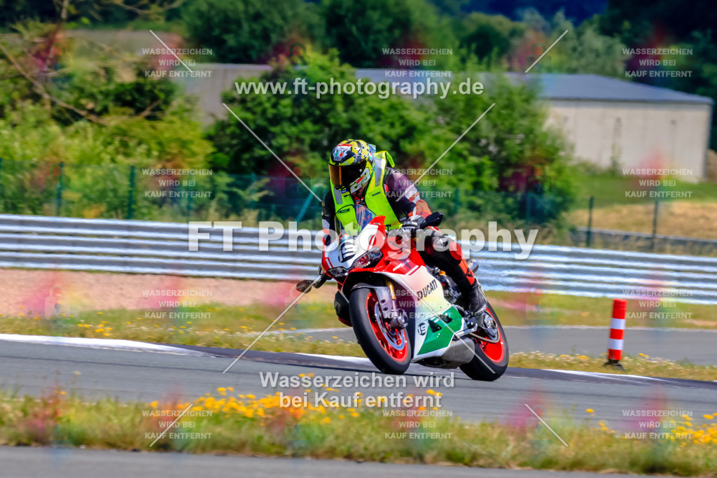 _TCM4785 | Hier findet Ihr Bilder von Touristenfahrten auf der Nürburgring Nordschleife oder von anderen Veranstaltungen die ich besucht habe. Viel Spass beim Durch Schauen 