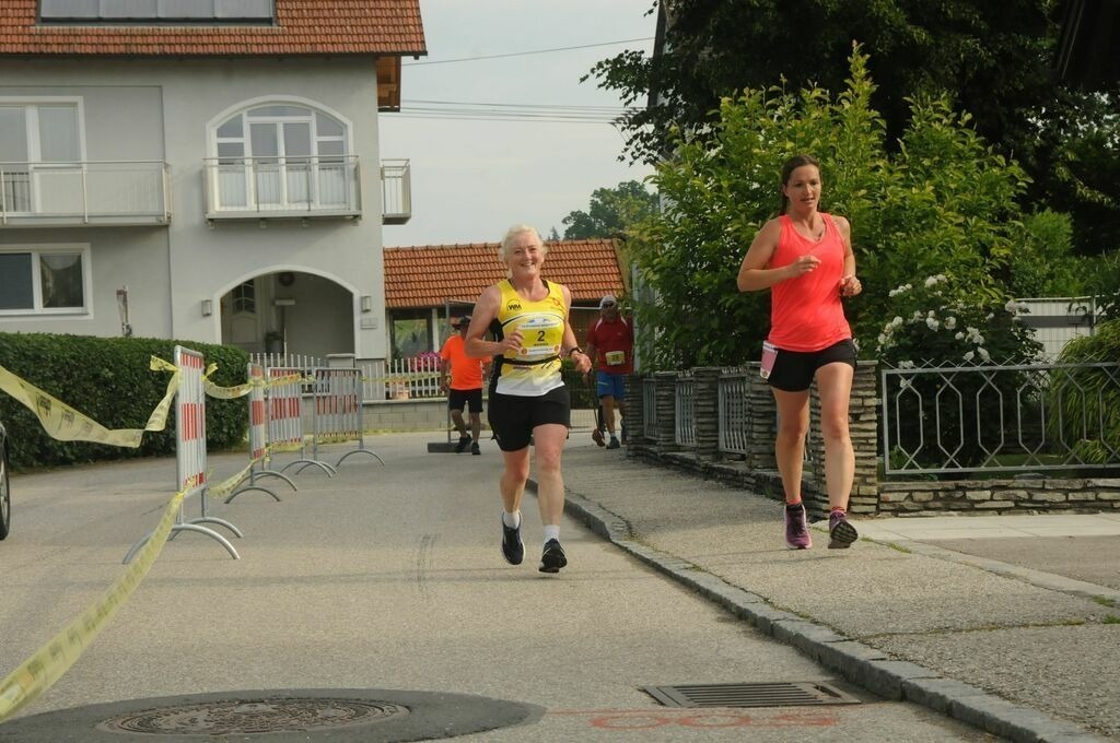 12h Lauf Prambachkirchen | Sport-,  Presse- und Eventbegleitung!
Contact me !
