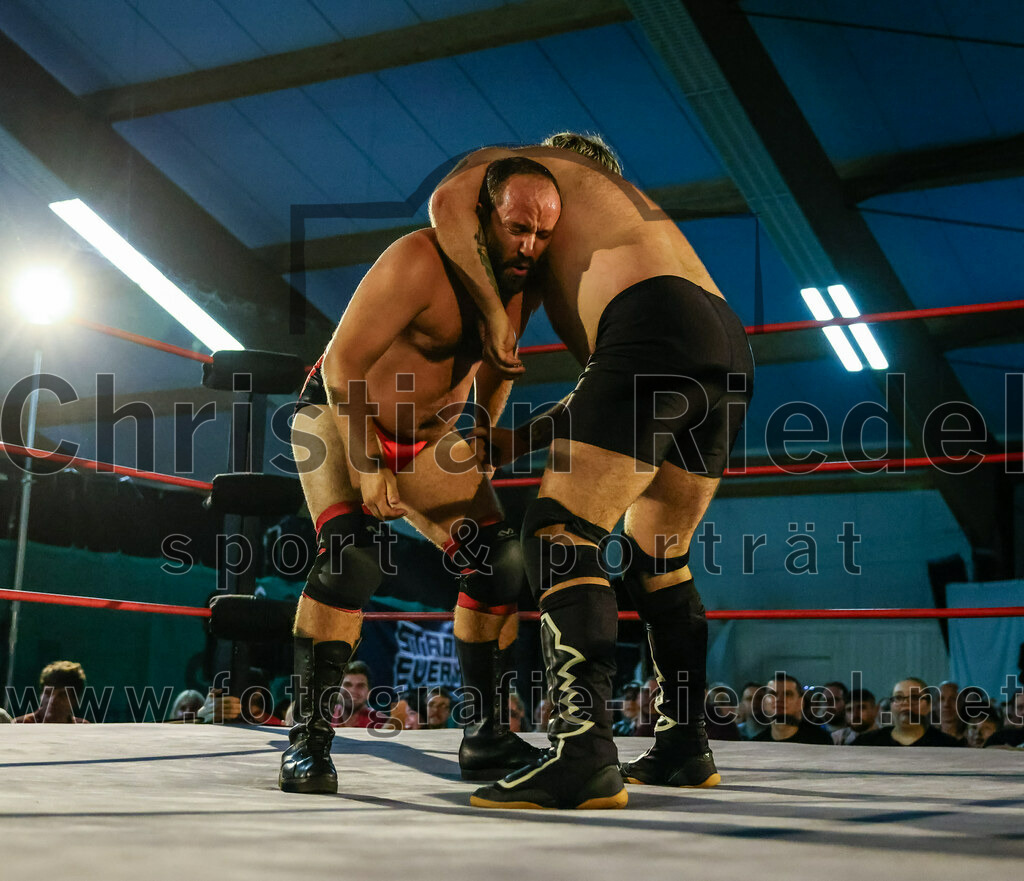 2023-08-12_098_EWS_Wrestling_ERDING | Erding, Deutschland, 12.08.2023:
Wrestling, Saison 2023, EWS Wrestling ERDING

Foto: Christian Riedel / fotografie-riedel.net