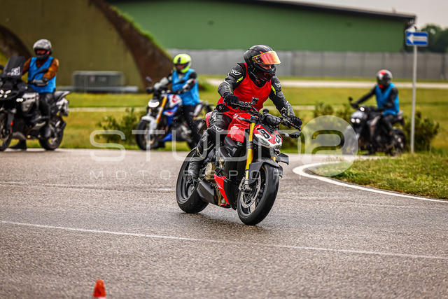 0085-250503_DCB-002_85 | Deine Full-Service-Agentur für ✔️Videoproduktionen und ✔️Motorsportfotografie Jetzt Angebot anfragen!