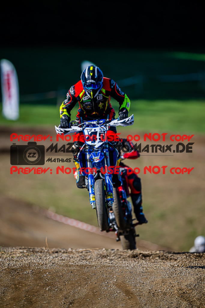 MaZZes_FotoMatrix_220903_9678 | S3