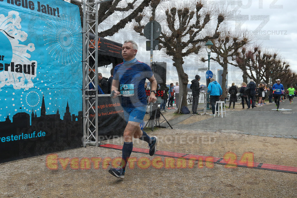 221231_1159_EV9_5171 | Sportfotografie im Rhein-Sieg Kreis, Köln, Bonn, NRW, Rheinland Pfalz, Hessen, etc. Unser Tätigkeitsfeld umfasst den Laufsport vom Volkslauf über den Marathon, Duathlon, Triathon bis zum Ultralauf wie Kölnpfad Ultra oder Schindertrail.