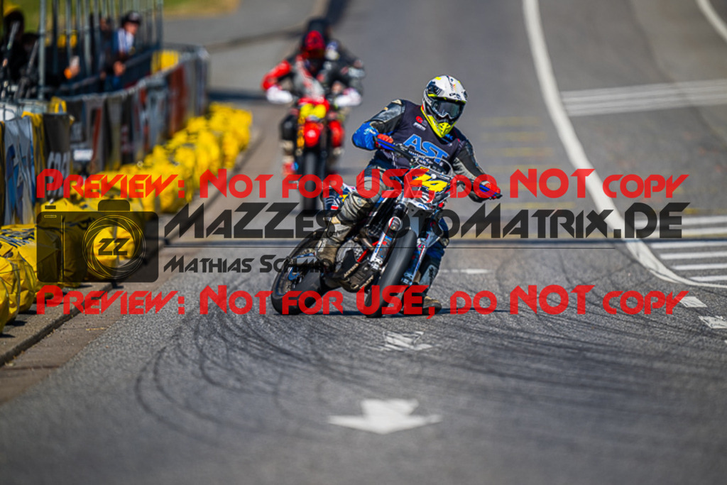 MaZZes_FotoMatrix_230609_5458 | UE40