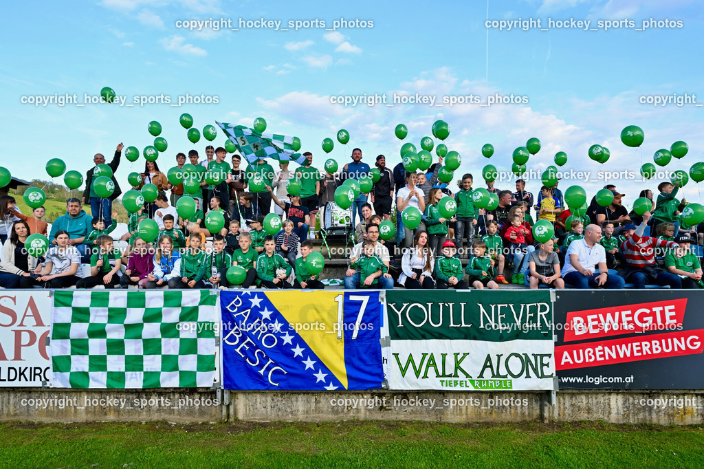 SV Feldkirchen vs. Atus Ferlach 5.5.2023 | Luftballon Aktion SV Feldkirchen, SV Feldkirchen Fans