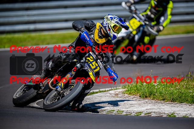 MaZZes_FotoMatrix_220702_8281 | S2