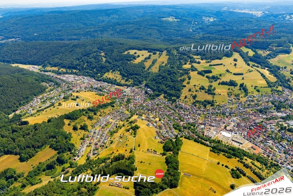 Das Luftbild zeigt :  Frammersbach - Die Luftaufnahme wurde 2023 vom UL-Flugzeug aus erstellt ( keine Drohne ) - Hochauflösende Luftaufnahme - Für grossformatige Ausdrucke geeignet. Die Geschenkidee !Mit Lizenz und Bildrechte bestellbar