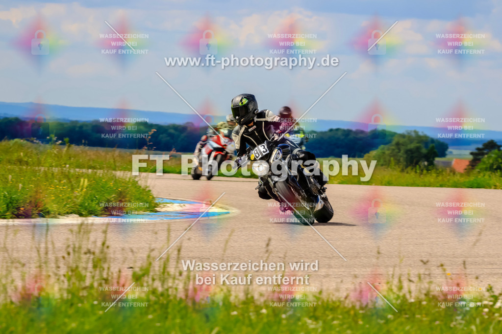 MotoTeam-0907 | Hier findet Ihr Bilder von Touristenfahrten auf der Nürburgring Nordschleife oder von anderen Veranstaltungen die ich besucht habe. Viel Spass beim Durch Schauen 