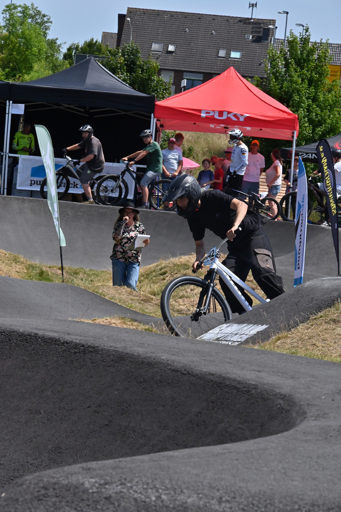 DSC_6855-cam-florian | German Pumptrack Series - Realisiert mit Pictrs.com