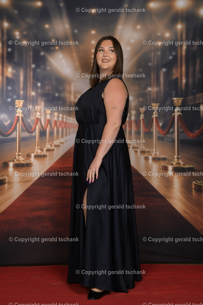 MT1_4334 | Wählen Sie hier bitte Ihr bestes Foto aus, mit diesem Bild wird Ihr Set produziert. Sollten Sie kein Bild wählen oder mehrere suchen wir das Beste aus!