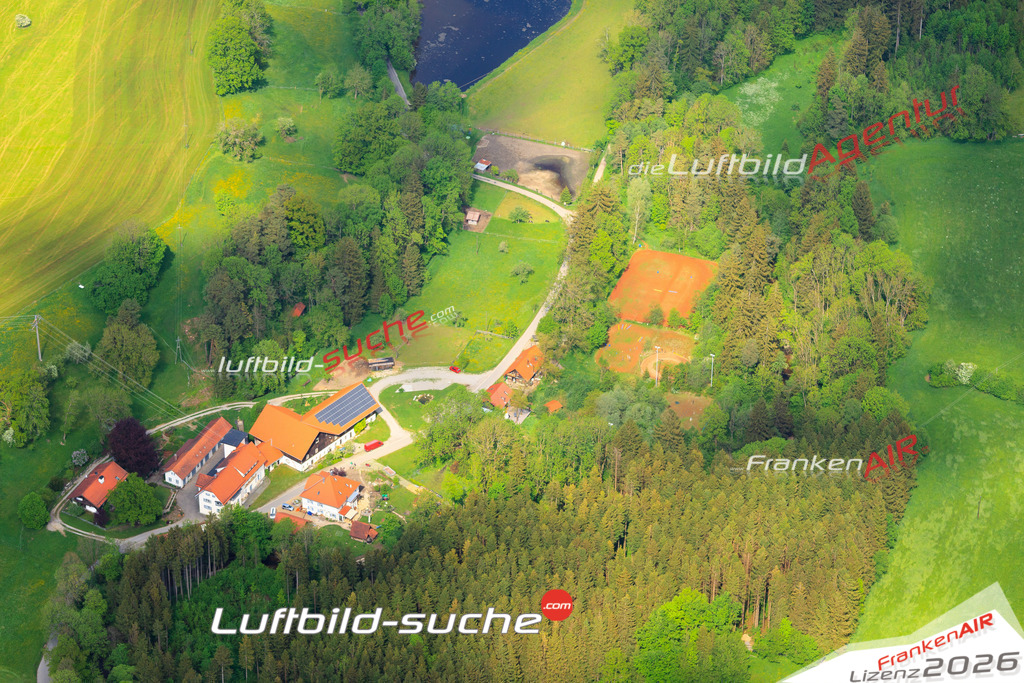 Die Luftaufnahme der Stadt Lauben wurde vom UL-Flugzeug heraus erstellt ( keine Drohne )- hohe Auflösung für beste Qualität