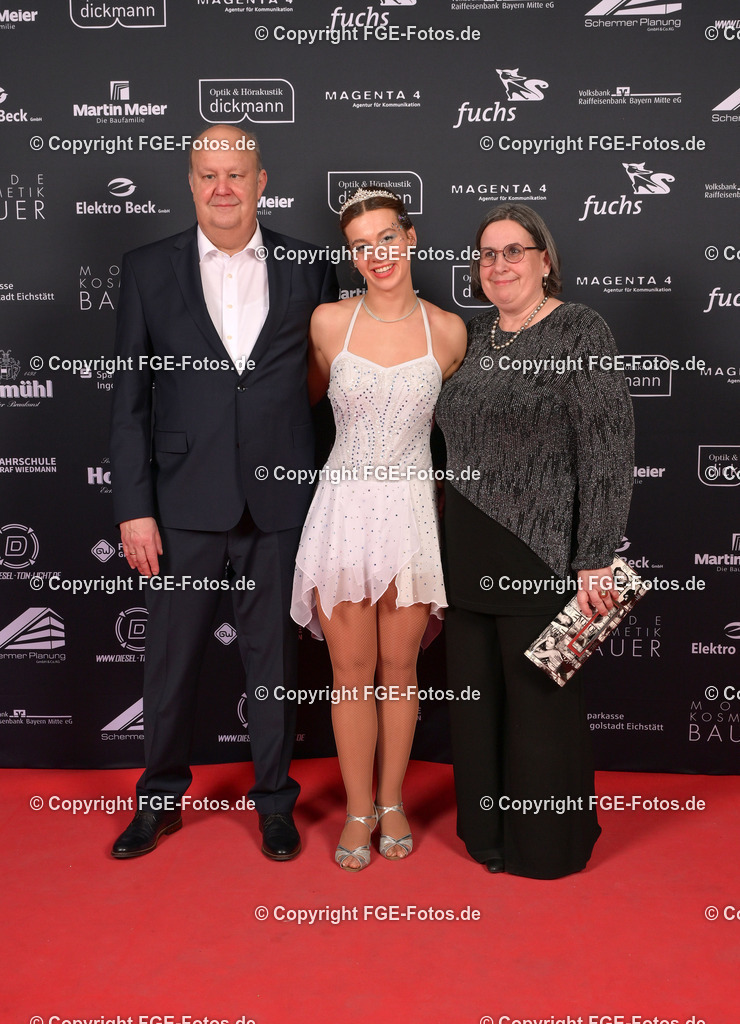 20250208-fge-hofball-0304 | Hofball der FGE am 08.02.2025 im Alten Stadttheater in Eichstätt. - Realisiert mit Pictrs.com