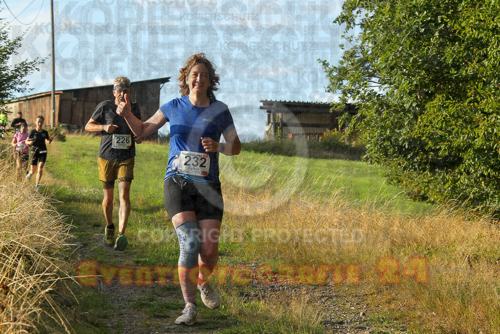 250801_1919_EV4_8511 | Sportfotografie im Rhein-Sieg Kreis, Köln, Bonn, NRW, Rheinland Pfalz, Hessen, etc. Unser Tätigkeitsfeld umfasst den Laufsport vom Volkslauf über den Marathon, Duathlon, Triathon bis zum Ultralauf wie Kölnpfad Ultra oder Schindertrail.