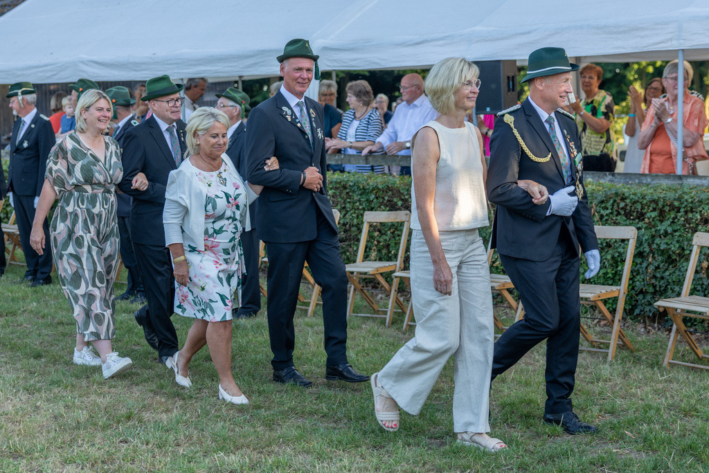 top-top.de-250704-231 | Foto, Video, Fotografie, Videografie, Fotobox, DJ, Discjockey, Musik, Musikbox, Veranstaltung, Photobooth, Amazon, Ebay, Buchtipp, Bestseller, Autor, Verlag, Buch, Wesel, Hamminkeln, NRW, Dinslaken, Rees, Drohne, Hochzeit, Party, Fotobox, Wesel, Fotograf