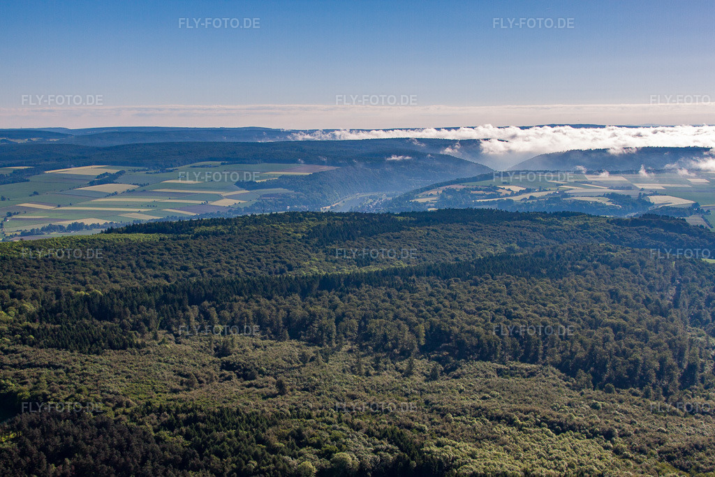 Luftbild: Rotsberg im Ortsteil Herstelle in Beverungen im Bundesland Nordrhein-Westfalen in Deutschland. Foto: IMG_65654.jpg vom 25.05.2014 durch Werner Riehm/FLY-FOTO.de