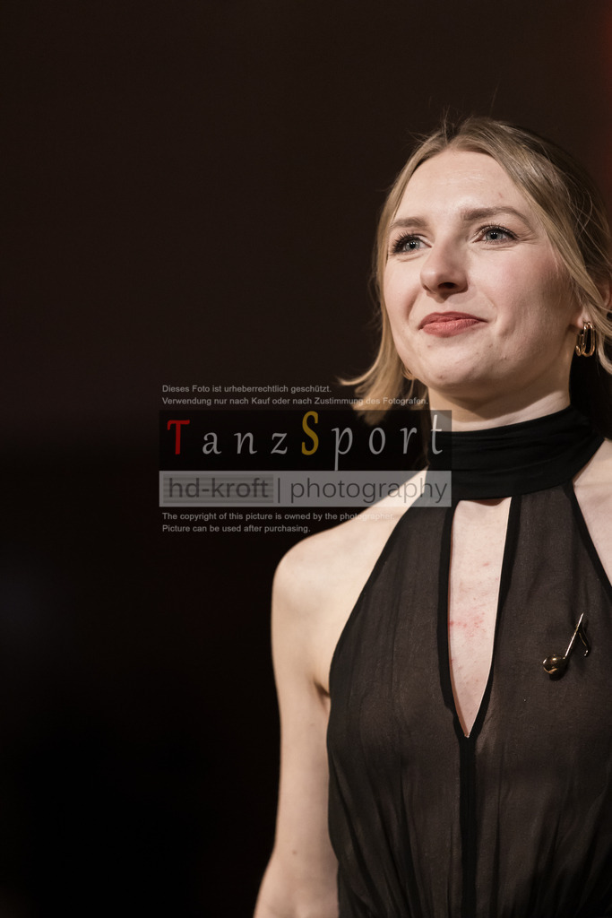 IMG_7109 | Tanzsportbilder, Standardtanz, Lateintanz, WDSF, DTV, LTVB, dancecomp, goc, hessen tanzt, blaues band der spree, walzer, tango, wiener walzer, slowfox, quickstepp, samba, rumba, cha-cha-cha, paso doble. jive, hd-kroft photography, turniertanzsport