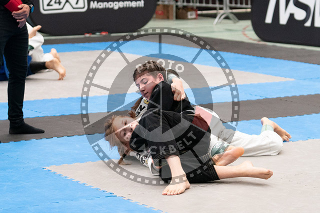 20230826PBB51598 | Fighters compete during the AJP INTLPRO BJJ and grappling competition in Hamburg, Germany, on August 26 2023.