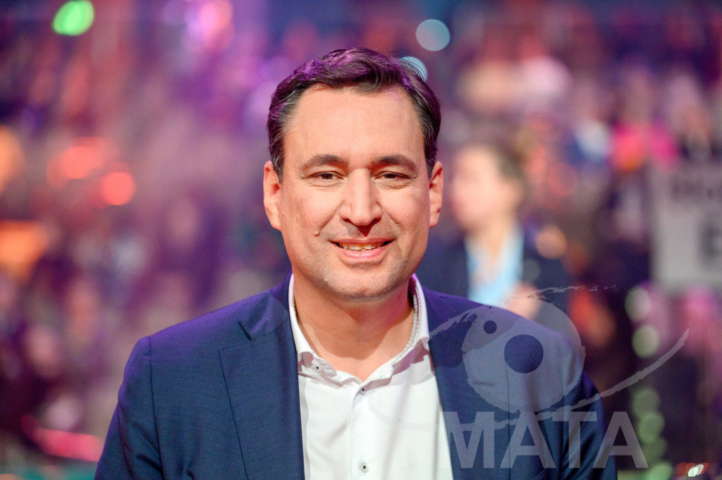 _DWI5974 | Georg Eisenreich bei '30 Jahre Sternstunden-Gala 2023' in der Frankenhalle. Nürnberg, 15.12.2023 - Realisiert mit Pictrs.com