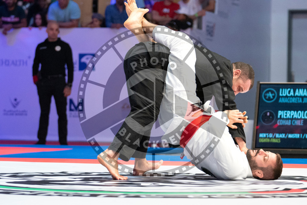 20231107PBB3990 | Fighters compete during the AJP World Master Championship in the Mubadala Arena in Abu Dhabi, Arab United Emirates, on November 7, 2023.
