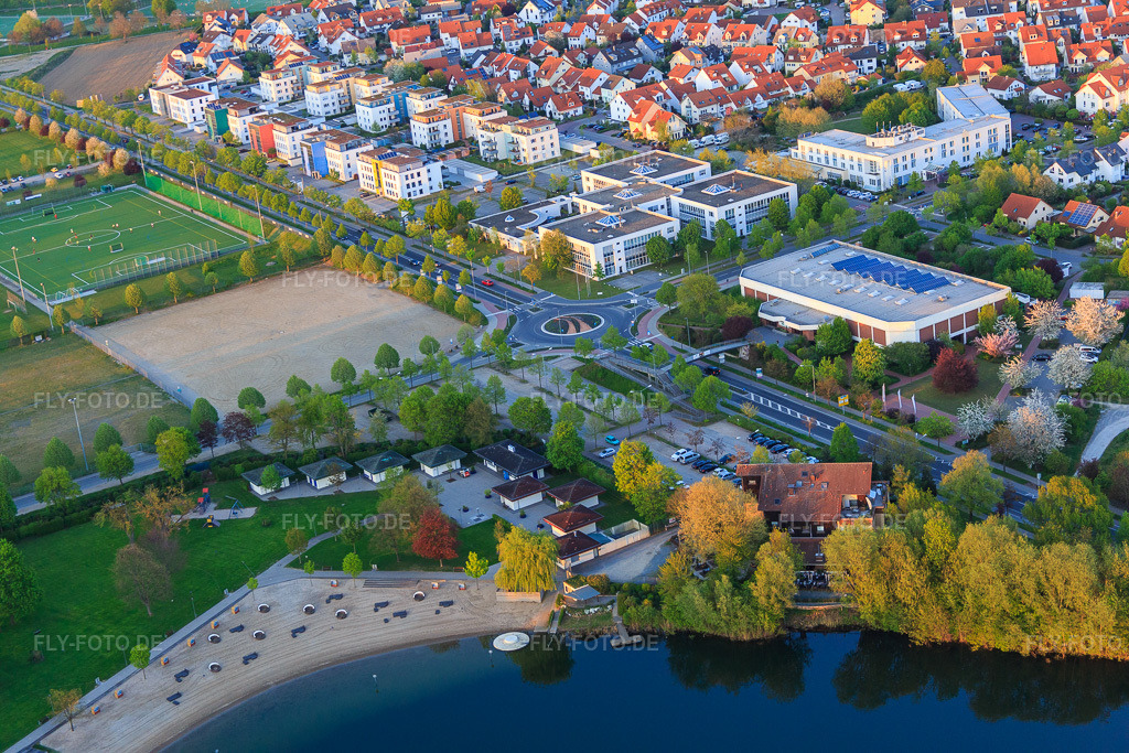 Luftbild: Badesee Golf von Bensheim und Hotel Seeblick in Bensheim im Bundesland Hessen in Deutschland. Foto: IMG_077886.jpg vom 23.04.2015 durch Werner Riehm/FLY-FOTO.deWWW.BASINUS-BAD.DE