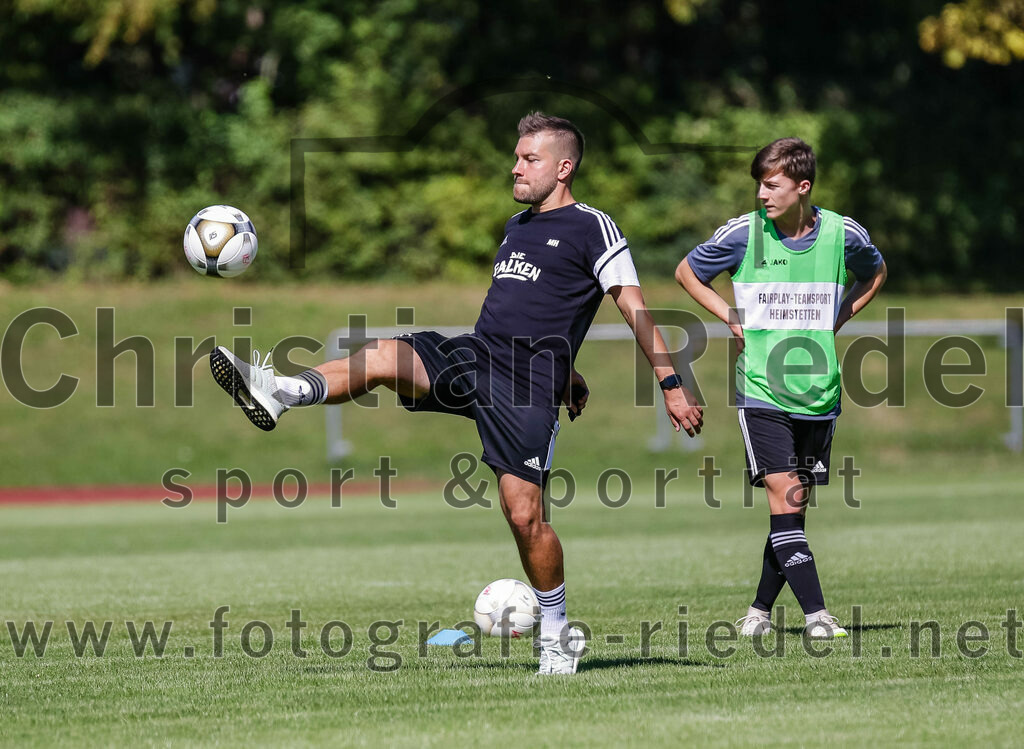 2023-09-16_005_SG_Markt_Schwaben_gegen_ASV_Glonn | Markt Schwaben, Deutschland, 16.09.2023:
Fußball, Kreisklasse 2023 / 2024, 5. Spieltag, (SG) Markt Schwaben gegen ASV Glonn, Endergebnis: 3:0

Trainer Michael Hieber (SG Markt Schwaben)

Foto: Christian Riedel / fotografie-riedel.net