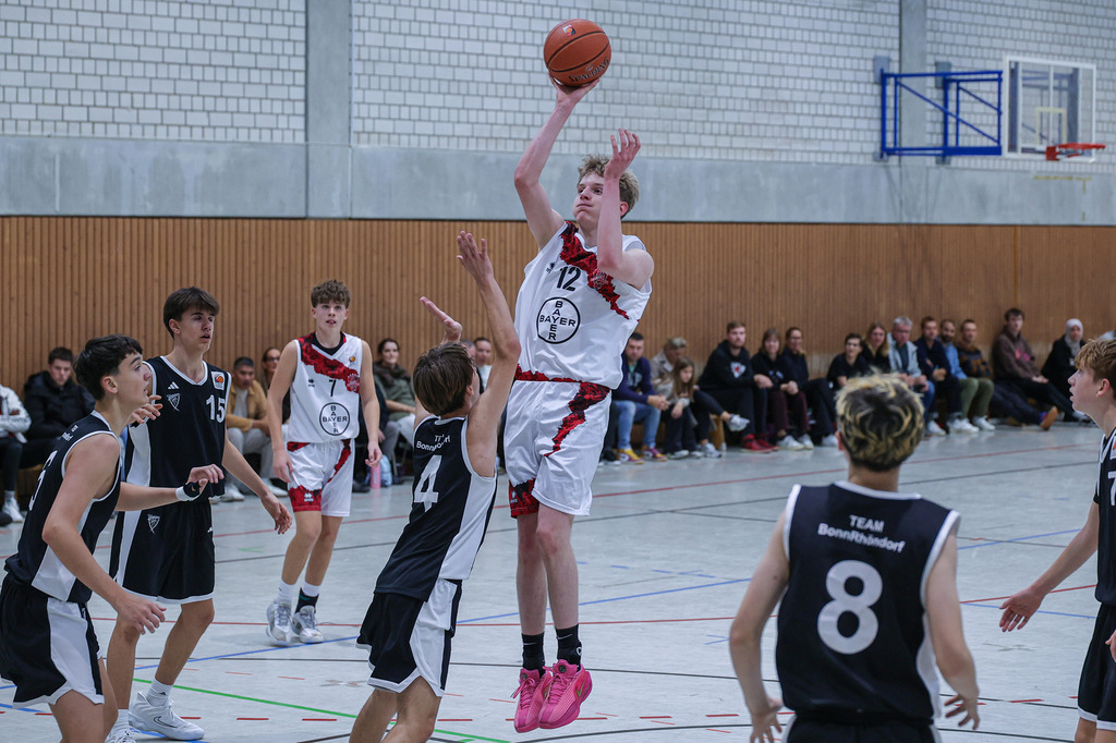 JBBL BAYER GIANTS vs Team BonnKöln RAG-49 | Fotos von Basketballspielen aus dem Raum NRW fotografiert von Gero Mueller-Laschet und Daniel Schaefer - Realisiert mit Pictrs.com