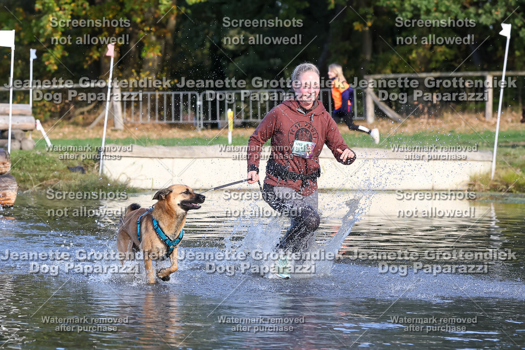 Dog Paparazzi - Strongdog 10-25-8559 | Dog Paparazzi Jeanette Grottendiek Fotografie & Videografie - Realisiert mit Pictrs.com