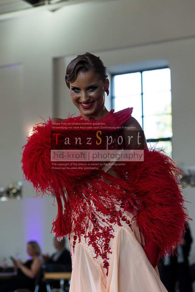 20240615_DM-Jun2-Kombi_11326 | Tanzsportbilder, Standardtanz, Lateintanz, WDSF, DTV, LTVB, dancecomp, goc, hessen tanzt, blaues band der spree, walzer, tango, wiener walzer, slowfox, quickstepp, samba, rumba, cha-cha-cha, paso doble. jive, hd-kroft photography, turniertanzsport