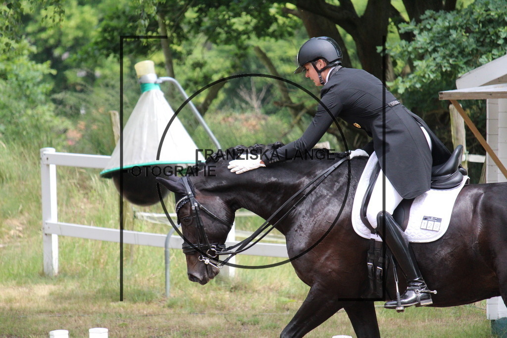 IMG_8175 | franziskalange - Realisiert mit Pictrs.com