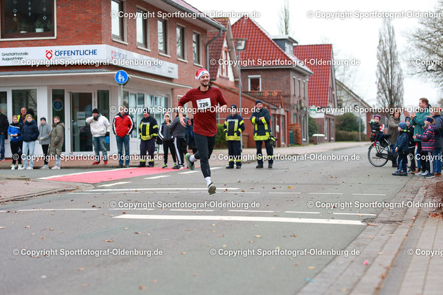 AMLA1842 | Bildershop "Sportfotograf-Oldenburg" mit Fotos von Sportevents in Oldenburg und Umzu. - Realisiert mit Pictrs.com