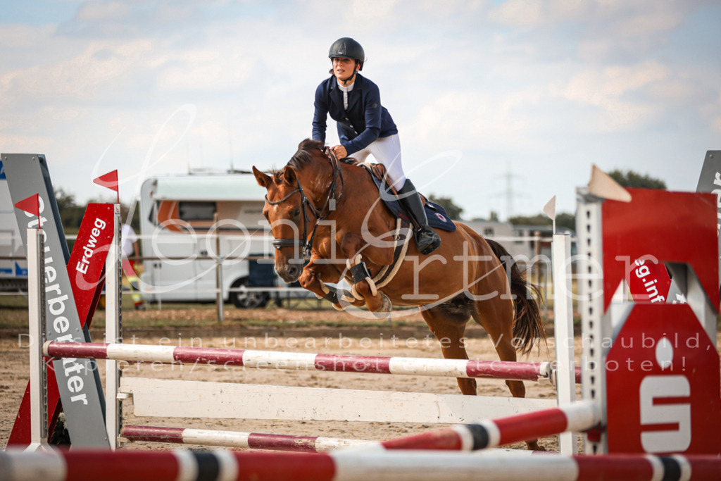 24.FrSpA00180 | Leoni Ertmer Photography - Realisiert mit Pictrs.com