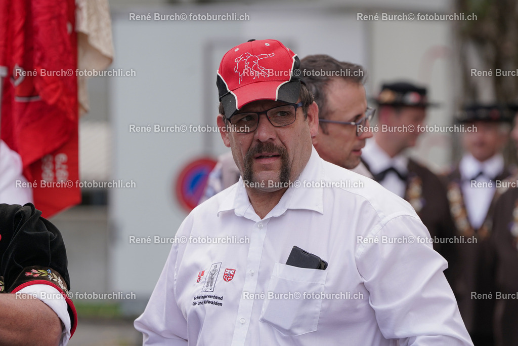 DSC08175-2 | René Burch leidenschaftlicher Fotograf aus Kerns in Obwalden.  Hier finden sie Sport, Landschaft und Natur Fotografie.
 - Realisiert mit Pictrs.com