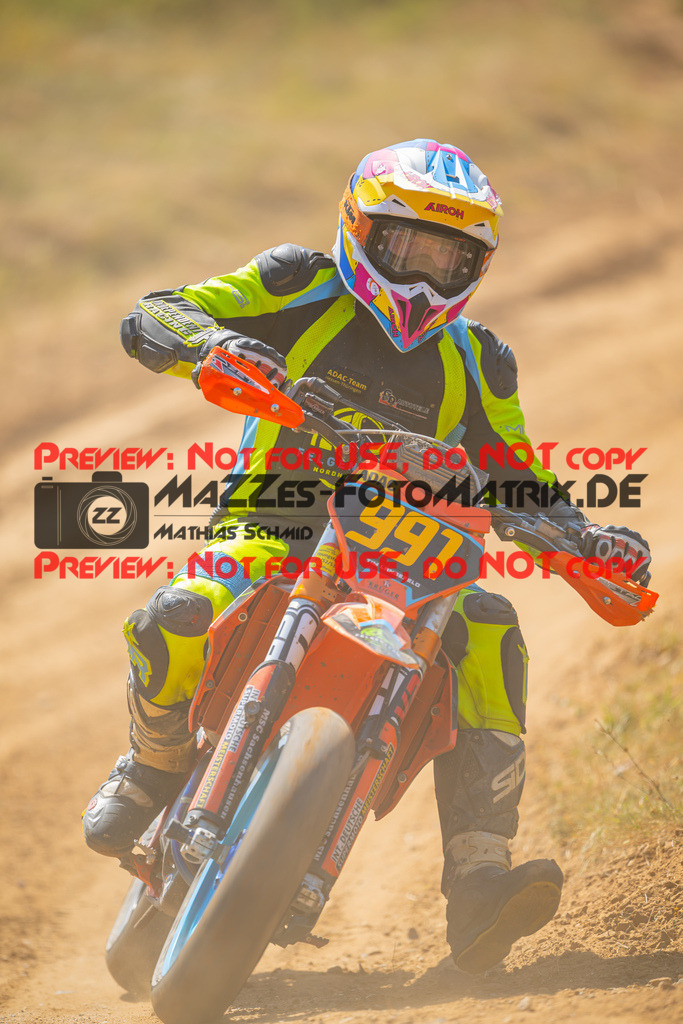 MaZZes-Fotomatrix-20260815-598397 | S2
