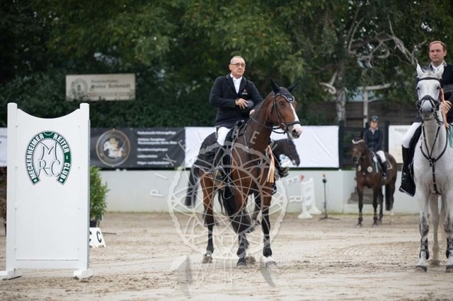 2B4A2683 | pixelfaenger - Realisiert mit Pictrs.com