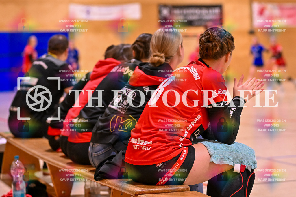 GER, SG Maulburg/Steinen - TuS Helmlingen, Handball, Suedbadenliga, 14. Spieltag, Saison 2023/2024, 17.02.2024 | Celina Schick (SG Maulburg/Steinen, #08) hat den Blick auf das Spielfeld

GER, SG Maulburg/Steinen - TuS Helmlingen, Handball, Suedbadenliga, 14. Spieltag, Saison 2023/2024, 17.02.2024

Foto: TH Fotografie/Thomas Hess