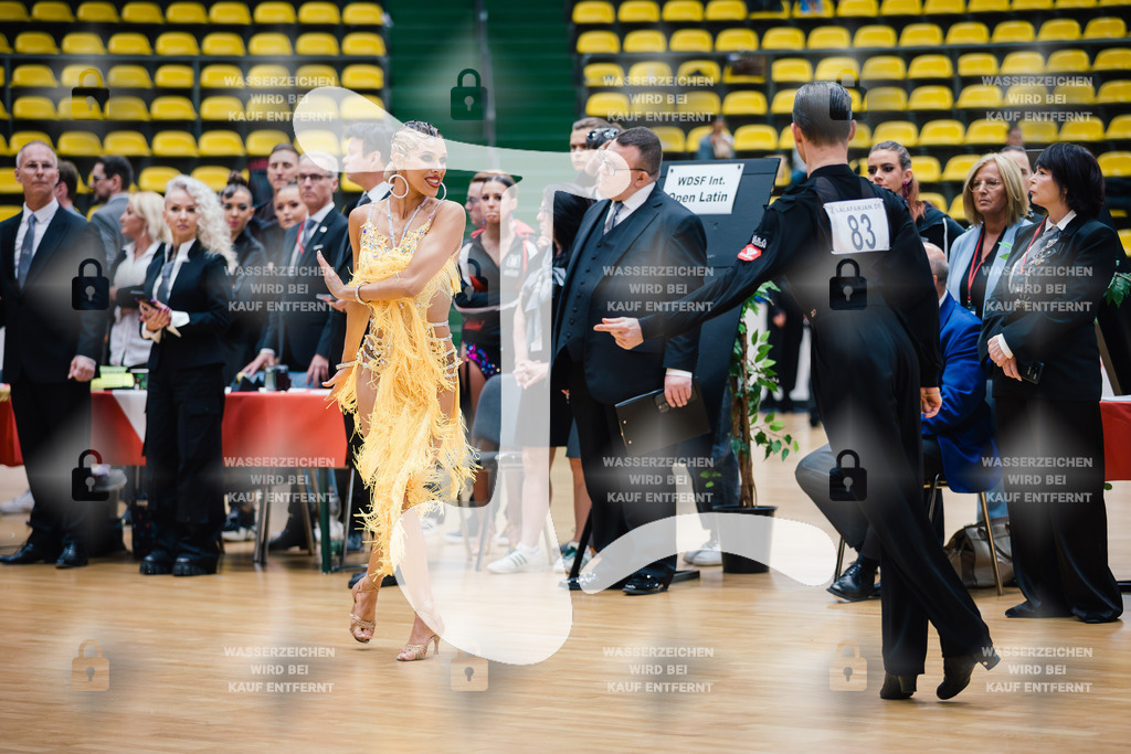 Hessen Tanzt WDSF International Open Latin 4th (83) Vitalii Zakharov _ Tabea Louisa Thaler (TC Blau-Orange Wiesbaden)-2025-05-18-5274 | Webshop for digital downloads and prints of dance sport, event & show photographer Julian Link - Realisiert mit Pictrs.com